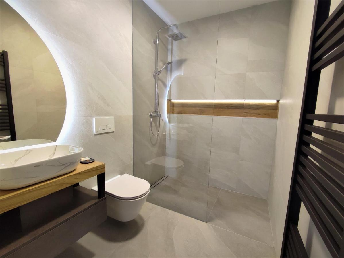 Boutique Rooms By Petric Winery Dobravlje Eksteriør bilde